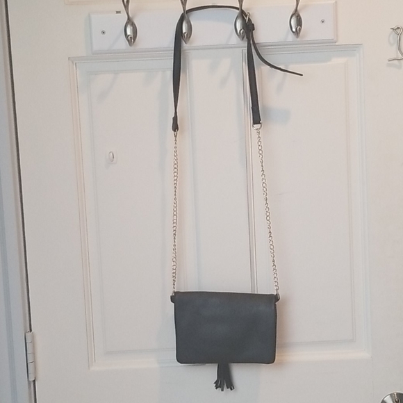 Black & Gold Crossbody - Picture 4 of 4